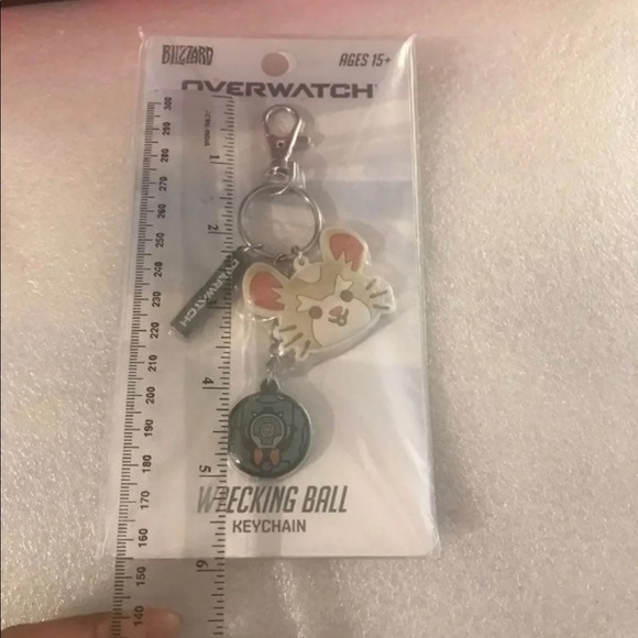 Blizzard -Overwatch Wrecking ball  clip key chain - Picture 3 of 4